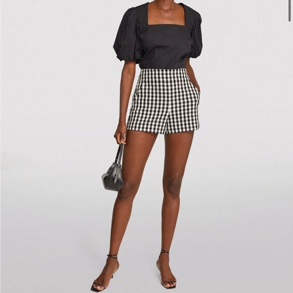 ALICE + OLIVIA
Donald Gingham Shorts - Picture 1 of 11